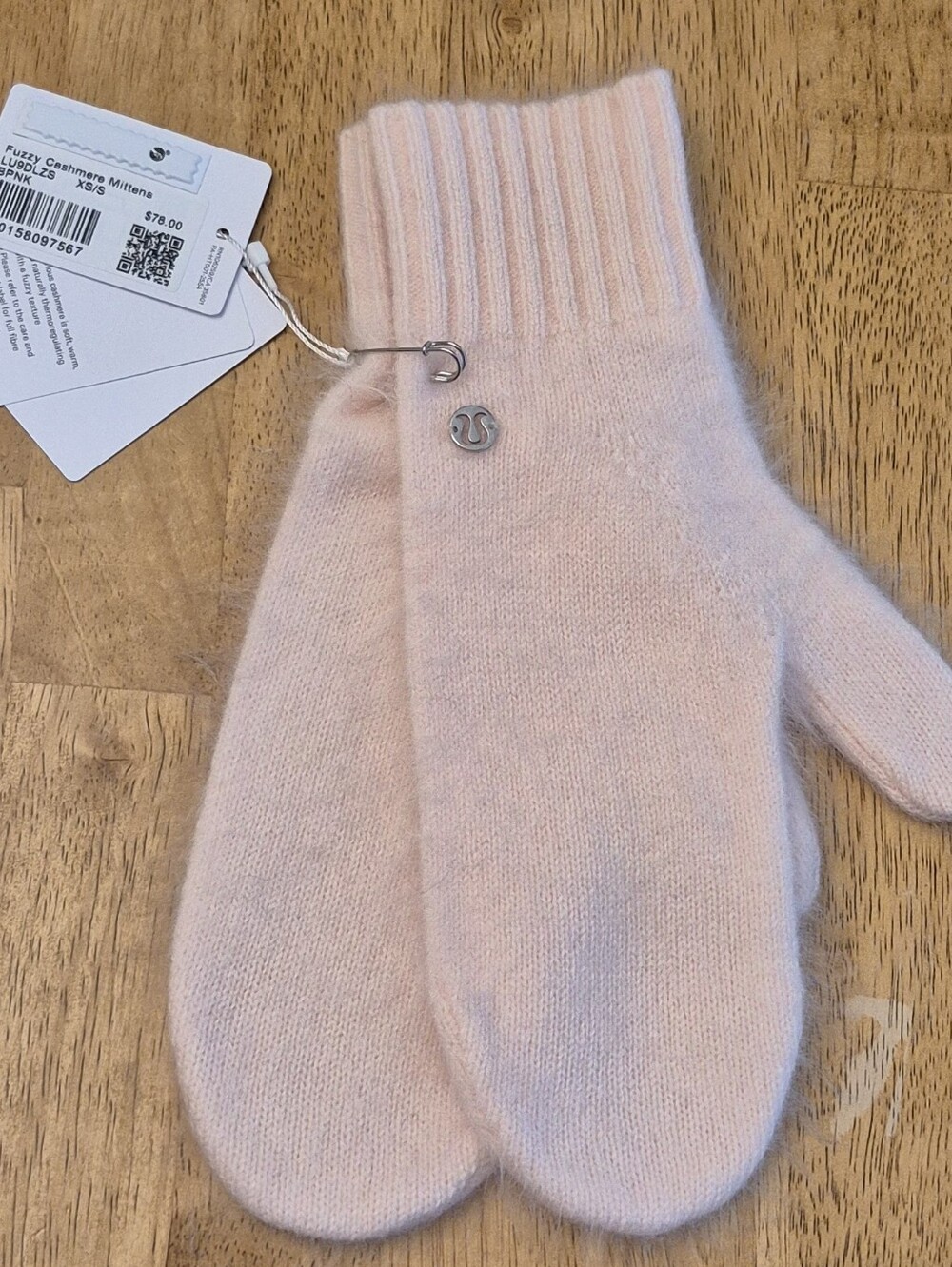 Lululemon Cashmere Mittens In Butter Pink Super Soft Luxurious Winter Gear